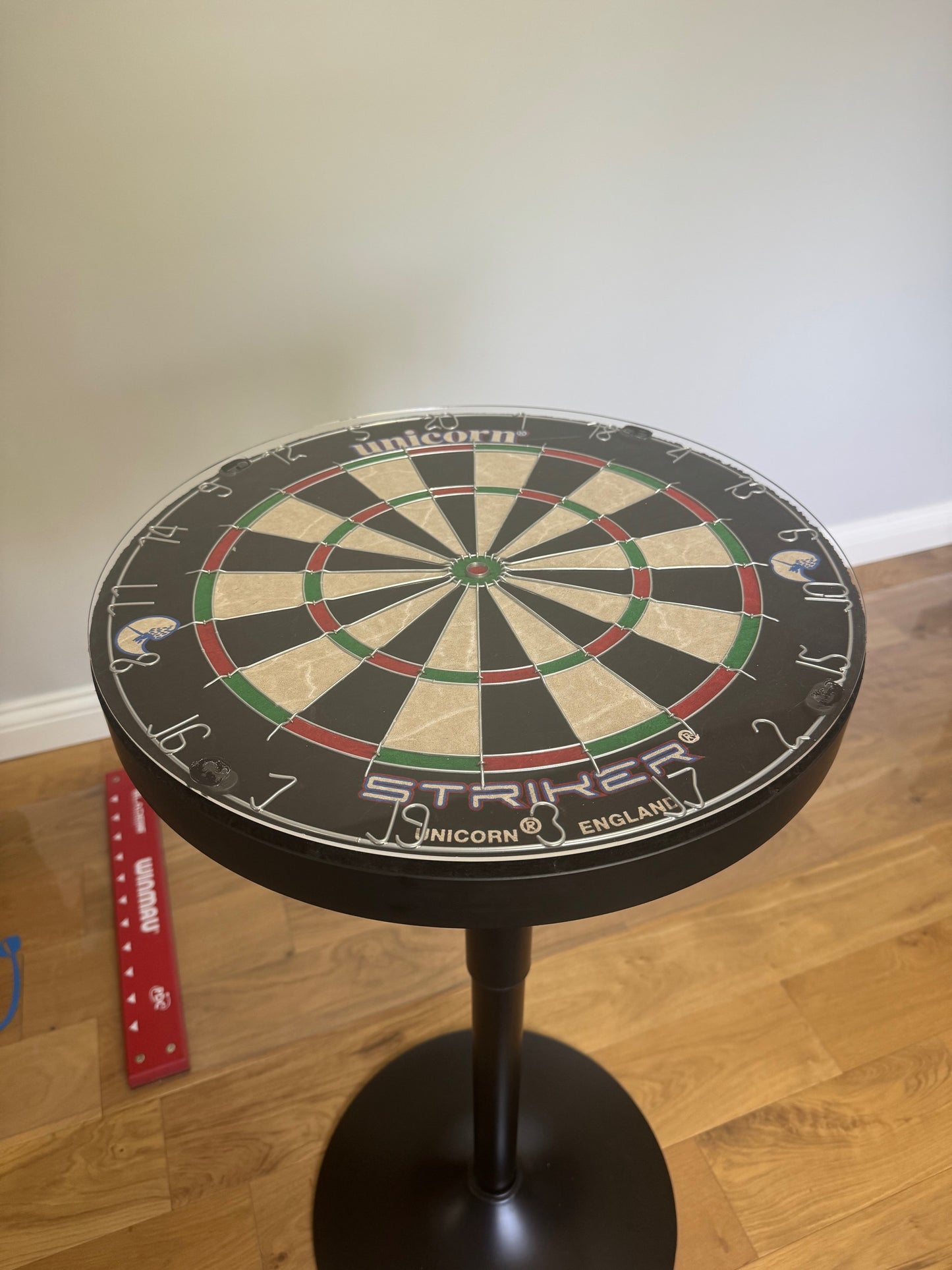 Dartboard Bar Table - Unicorn - Adjustable - Oche Table