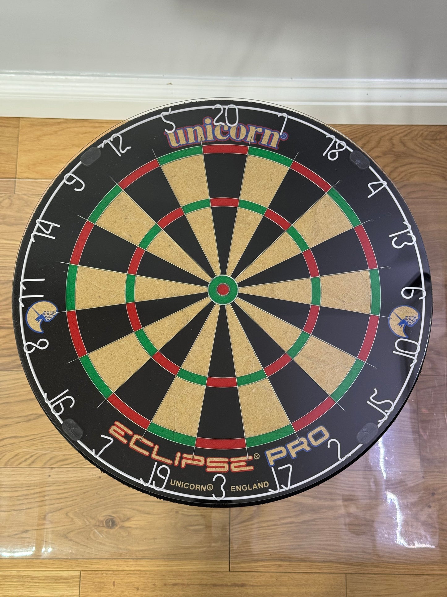 Dartboard Bar Table - Unicorn - Adjustable - Oche Table